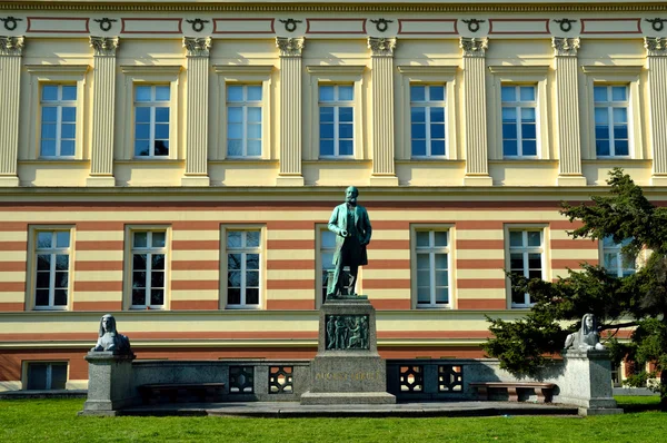 August Kekule Monument in Bonn, Germany — Stock Photo, Image