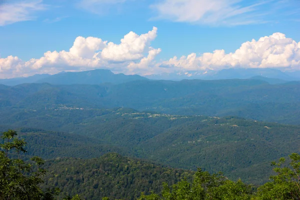 Bergtoppen — Stockfoto