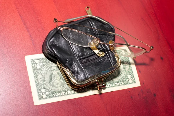 Çanta, gözlük, dolar — Stok fotoğraf