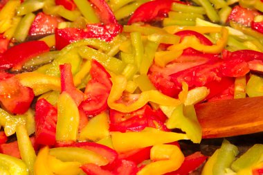 Domates ve biber adettir