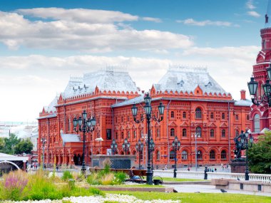 Moskova 'daki Kızıl Meydan' daki Tarihi Müze binasının garip duvarları.