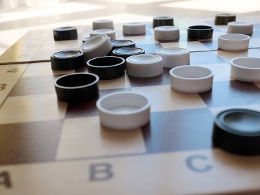 entellektüel gelişim ve eğlence öğesi olarak dama oyunu