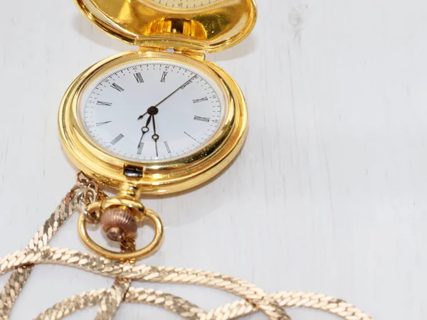 Mooie Antieke Zakhorloge Een Geval Gemaakt Van Edelmetaal Goud — Stockfoto