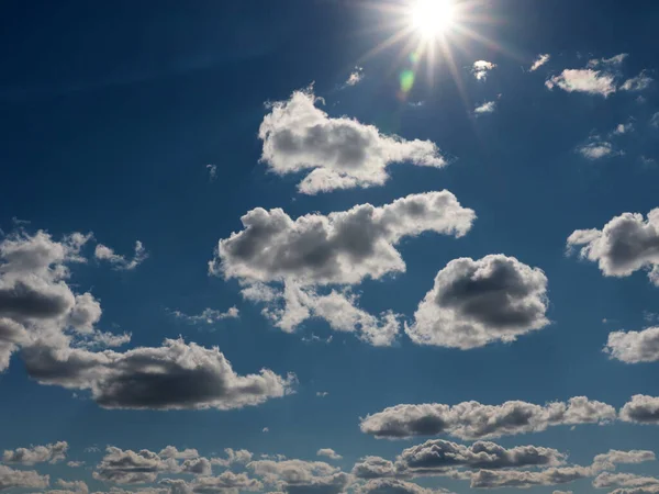 Mooie Bewolkte Lucht Als Symbool Van Het Hemelse Landschap — Stockfoto