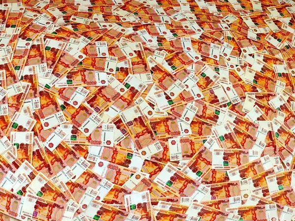 Bir yığın beş bin kâğıt Rus rublesi.