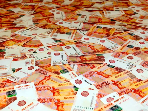 Bir yığın beş bin kâğıt Rus rublesi.