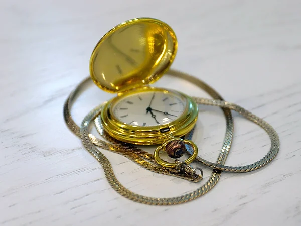 Bellissimo Orologio Tasca Antico Una Cassa Oro Come Mezzo Misurazione — Foto Stock