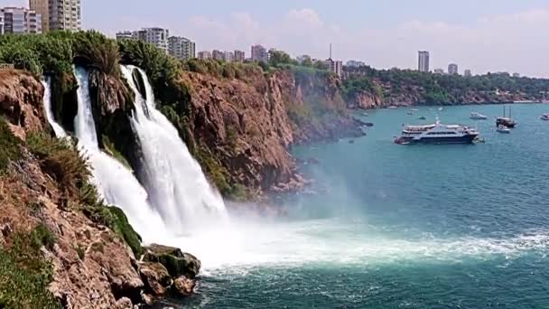 Beautiful Swift Flow Upper Duden Waterfall Residential Area Lara Antalya — 图库视频影像