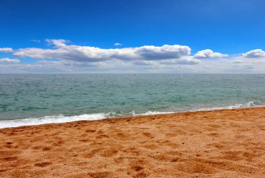 Aktif eğlence için güzel kumlu sahil