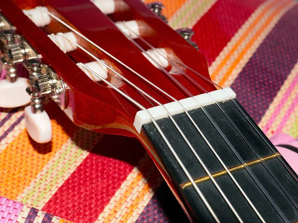 Strängar Och Markpinnar Klassisk Sexsträngad Gitarr — Stockfoto