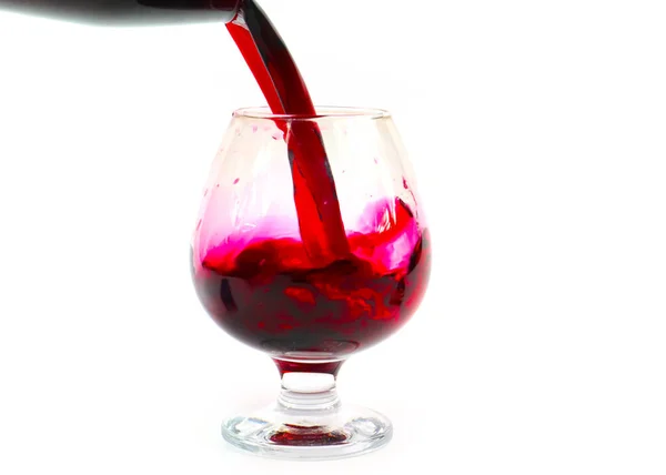Modelli Squisiti Quando Versa Vino Rosso Bicchiere — Foto Stock