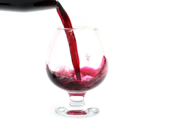 Modelli Bizzarri Quando Versa Vino Rosso Bicchiere — Foto Stock