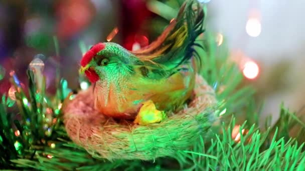 祭りのディナーの装飾品として巣の中のイースター — ストック動画