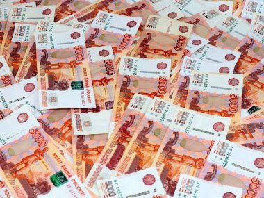 Ekonominin bir parçası olarak beş bininci banknotlar Rus rublesi