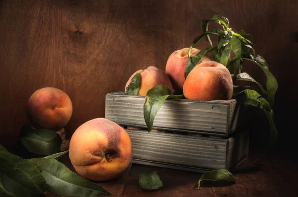 Ripe Peaches Wooden Box Dark Background Rustic Style — Stock Photo, Image