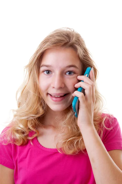 Menina feliz está chamando no telefone móvel — Fotografia de Stock