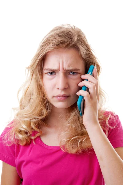 Θυμωμένος κορίτσι καλεί στο κινητό τηλέφωνο — Φωτογραφία Αρχείου