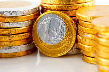 çikolata euro para yığını