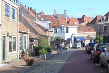 Middelharnis, Hollanda 'nın Goeree-Overflakkee adasında 10 Ağustos 2016 tarihinde kurulmuş bir şehirdir.                    