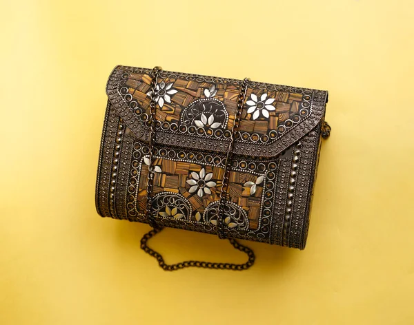 Antik Handväska Layout Med Plats För Text Smycken Bakgrund Mockup — Stockfoto