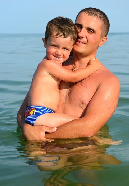 Gelukkige familie — Stockfoto