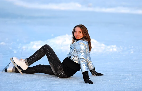 Fille sur les patins — Photo