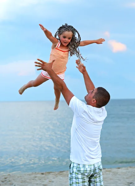 Família feliz — Fotografia de Stock