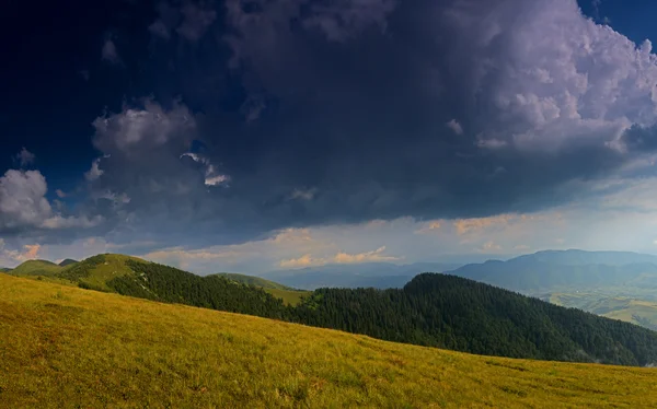 산의 경치 — 스톡 사진