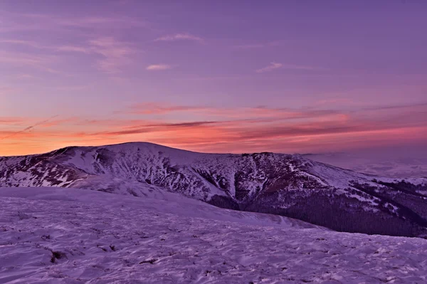 A frosty day is in mountains — Stock Photo, Image