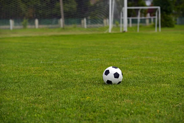 Ballon de football en cuir — Photo