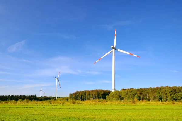 Vindkraftverk elproduktion — Stockfoto