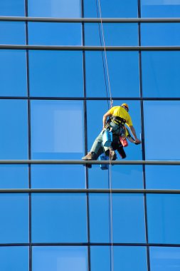 çamaşır yıkama modern gökdelen windows