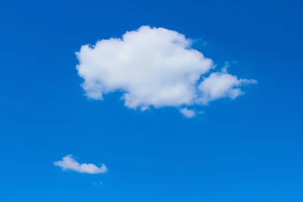 Облако в небе — стоковое фото