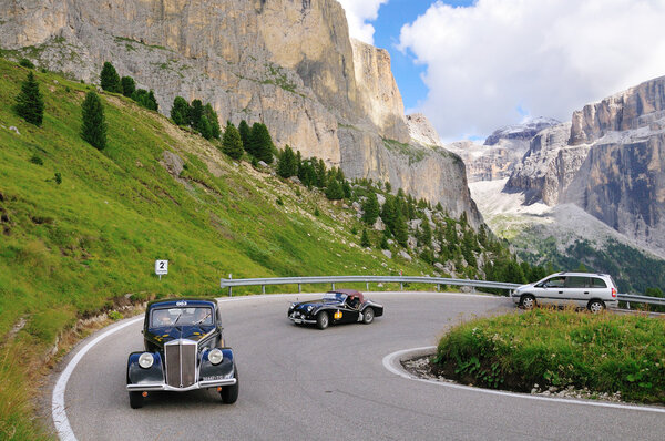 Giuliano Cane', Lancia Aprila, Passo Sella