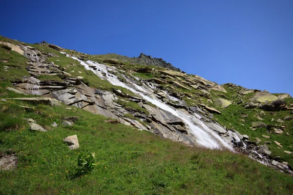 Waterfall in Valsavaranche — Stock Photo, Image