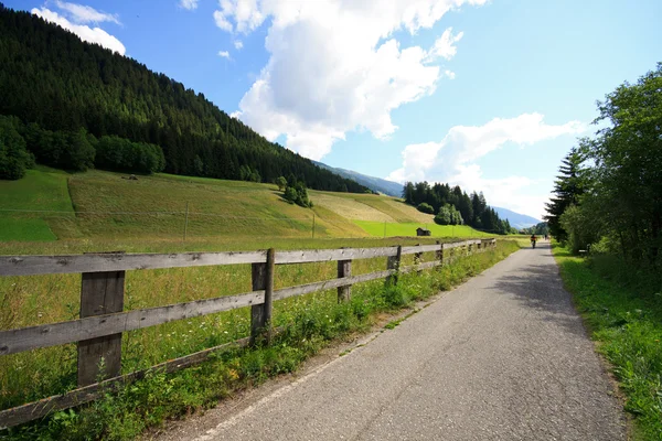 Stretch of the bike path San Candido - Lienz — Stock Photo, Image