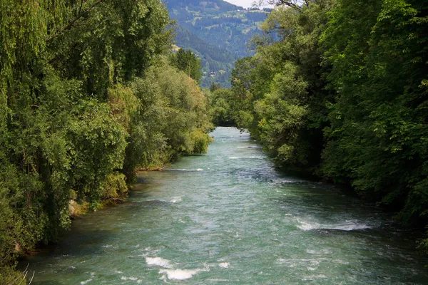 Fiiume Drau - Val Pusteria (Austria) — Stock Photo, Image