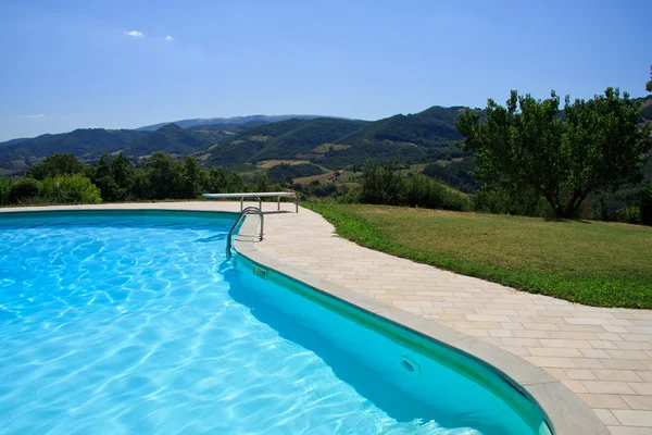 umbrian Hills Havuzu