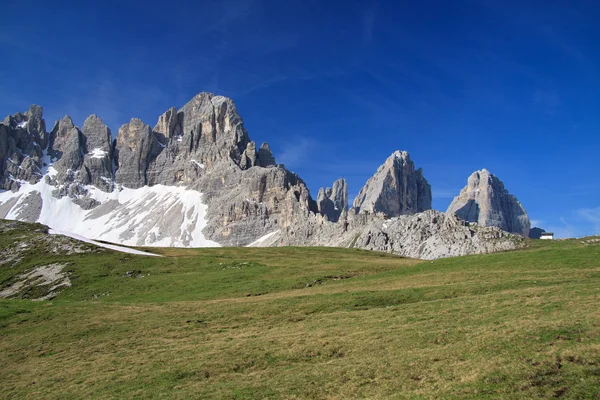 Paterno montażu i trzy szczyty — Zdjęcie stockowe