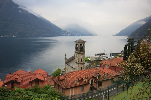 Argegno (Lago di Como) ) — Foto Stock