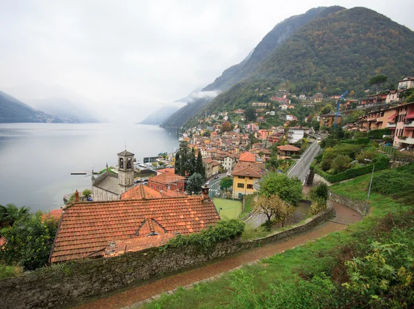 Argegno (Lago di Como) ) — Foto Stock