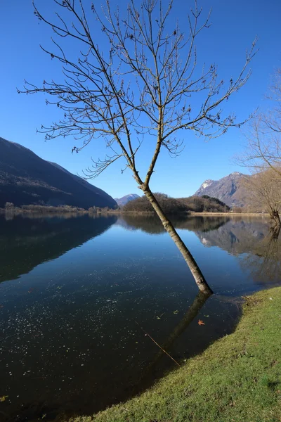 Lago Piano (Val Menaggio ) —  Fotos de Stock