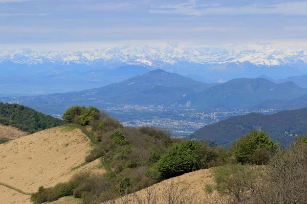 Vista dal monte Bolettone — Foto Stock