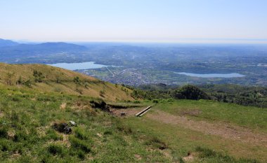 Göl alserio ve pusiano bolettone gelen