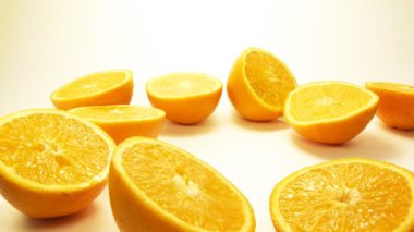 portakal tatlısı, onlara bir portakal rulo yakın çekim.