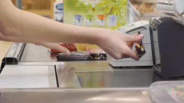 nakit-Resepsiyon ile kasiyer