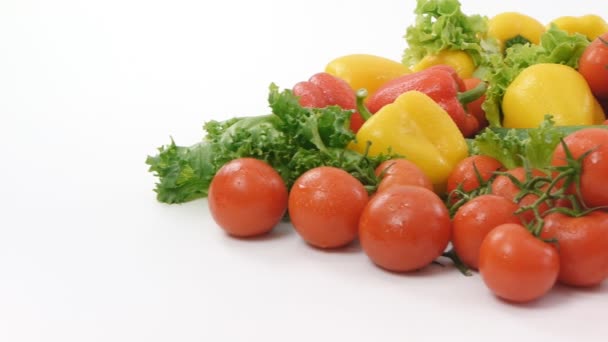 Fresh vegetables on white background — Stock Video