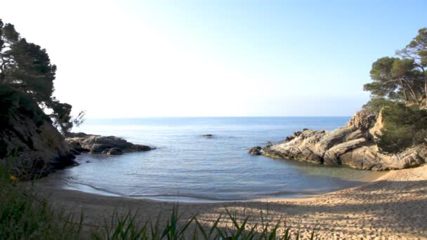 Laguna de mar tranquila — Vídeos de Stock