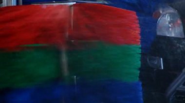 otomatik araç yıkama fırçaları yakın çekim