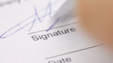 bir sözleşme imzalamadan el.